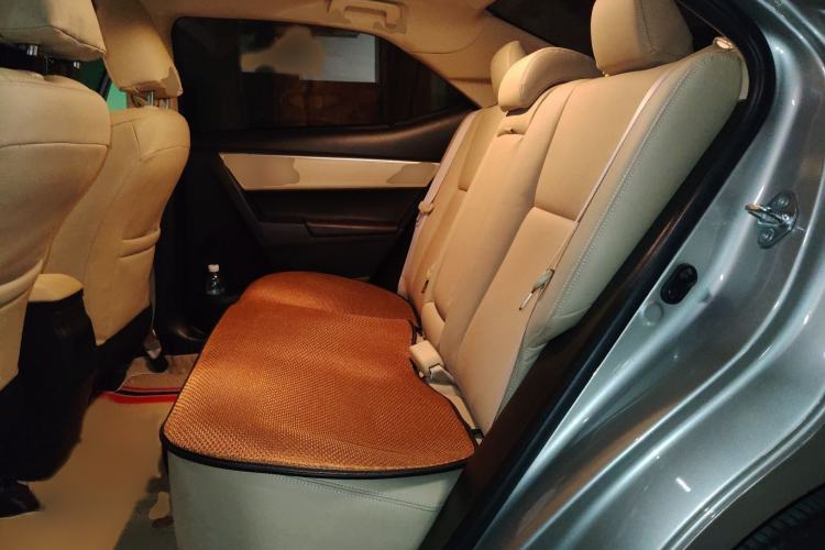 Used Toyota Corolla 2017 Revised Version 1.2T S-CVT GL-i