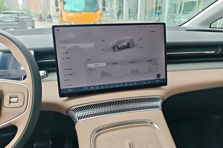 Used XPeng X9 2025 650 Long-Range Max Audio And AC Panel