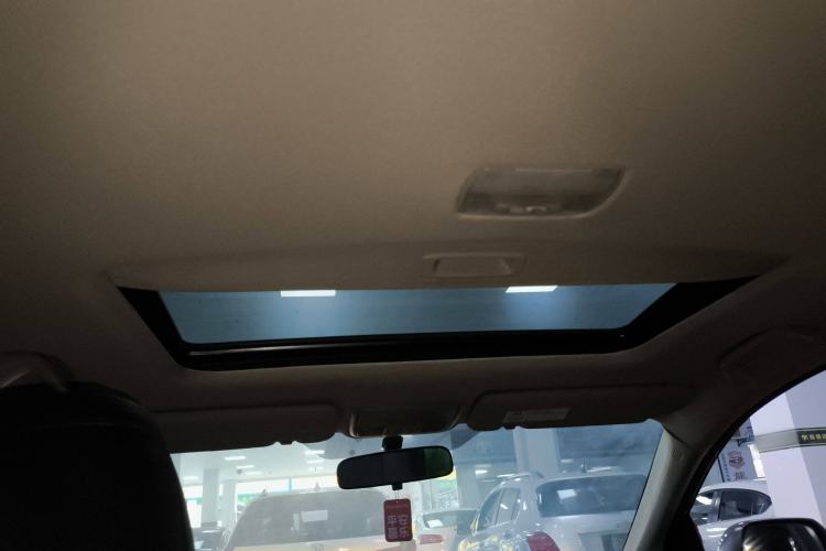 Used Honda CR-V 2016 2.0L two-wheel drive Urban Edition