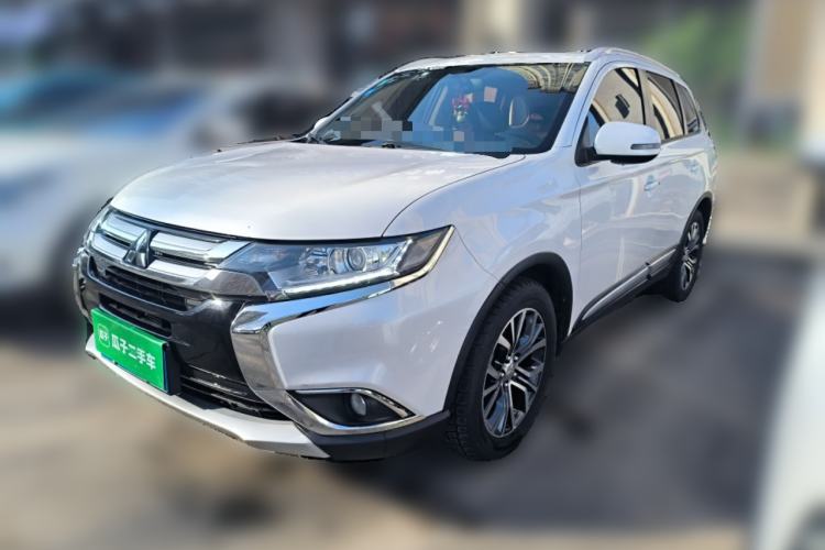 Used Mitsubishi Outlander 2018 2.0L Two-Wheel Drive Glory Edition 5 Seats