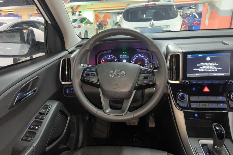 Used Hyundai ix35 2019 2.0L Automatic 2WD Zhiyong·Changxiang Edition China V Standard Steering Wheel