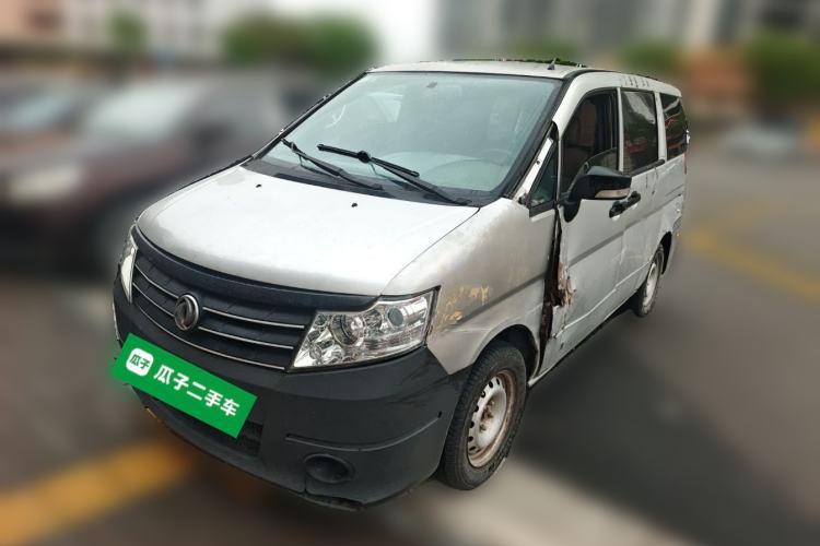 Used Dongfeng Shuaike 2013 Revised Version 1.5L Manual Standard Edition 7 Seats China IV Standard