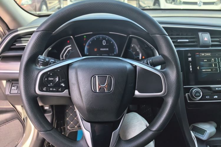 Used Honda Civic 2019 220TURBO CVT Dynamic Edition China VI Steering Wheel