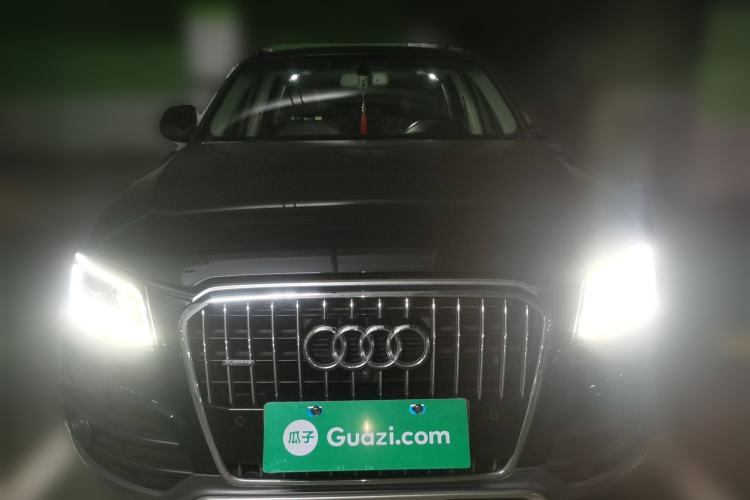 Used Audi Q5 2017 Plus 40 TFSI Technology Model
