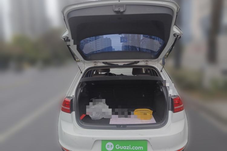 Used Volkswagen Golf 2015 1.4TSI Automatic Luxury Model
