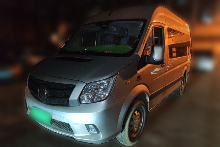 Used Foton Toano 2023 Joy Elephant Multi-Function 2.0T Manual Long-Wheelbase Mid-Roof Model with Single Rear Tire Available in 5/6/7/9-Seater Configurations