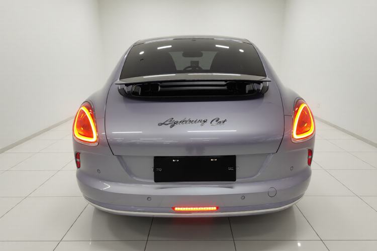 Used ORA Lightning Cat 2022 555 km Luxury Edition