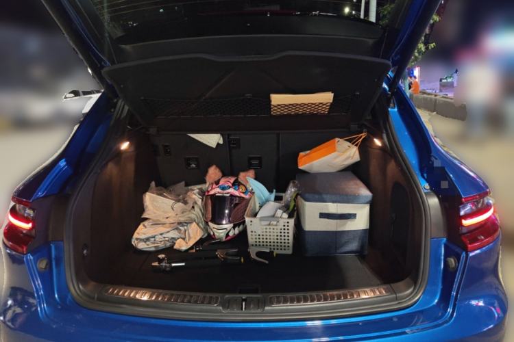 Used Porsche Macan 2017 Macan 2.0T Trunk