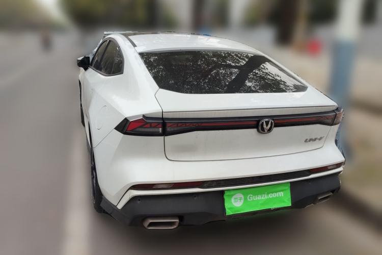 Used CHANGAN UNI-V 2024 1.5T Prestige Edition
