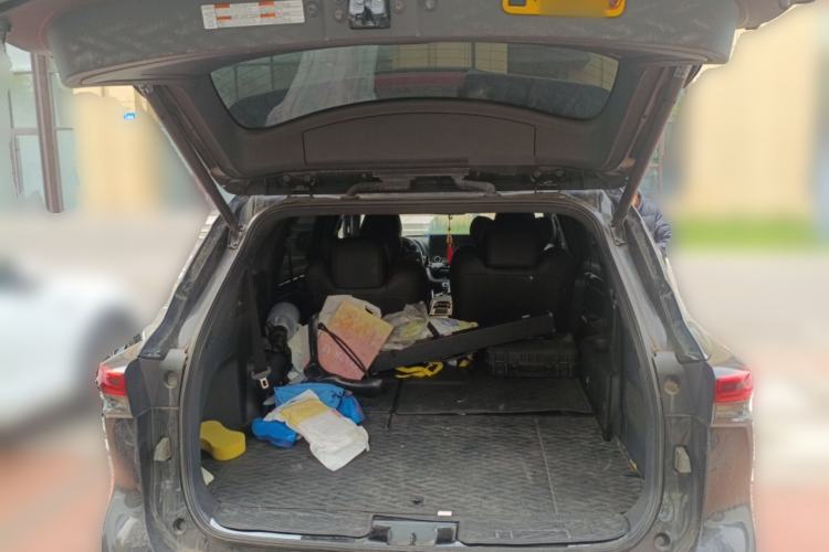 Used Toyota Crown Kluger 2021 2.5L HEV Four-Wheel Drive Premium Edition Trunk