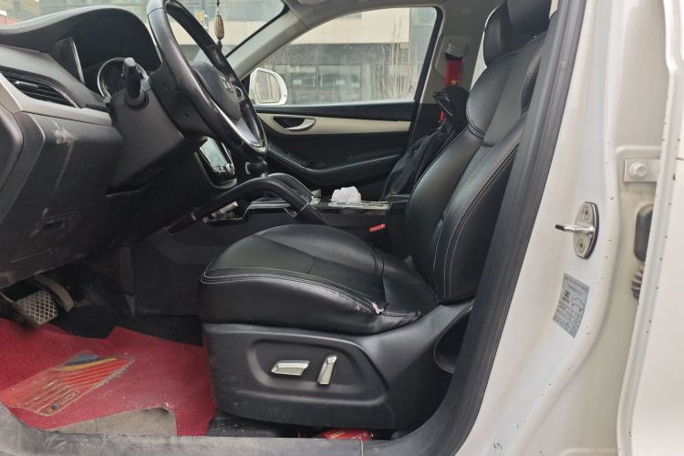 Used Zotye SR7 2016 1.5T CVT Cube Heart Edition China V Standard