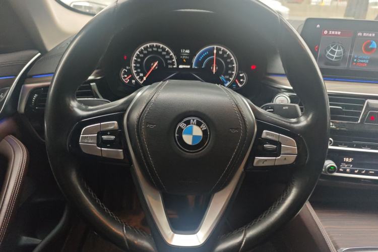 Used BMW 5 Series New Energy 2018 530Le Luxury Package Steering Wheel