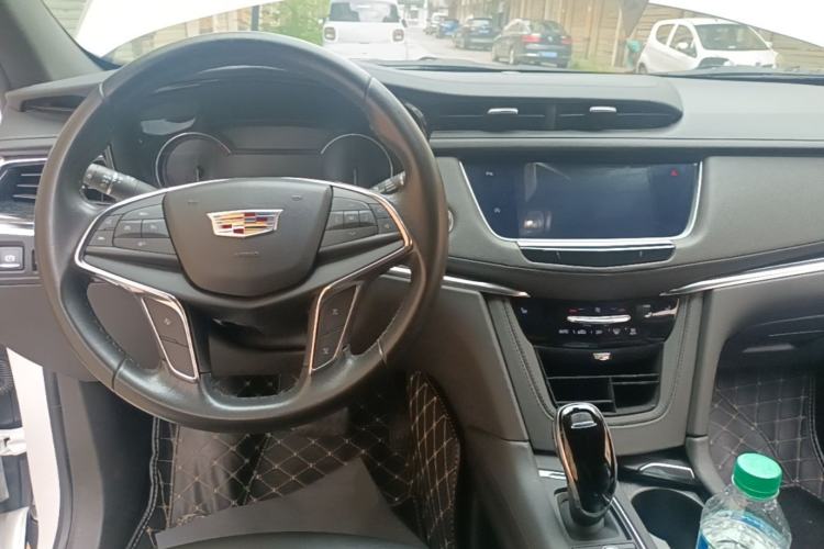 Used Cadillac XT5 2021 28T Luxury Model
