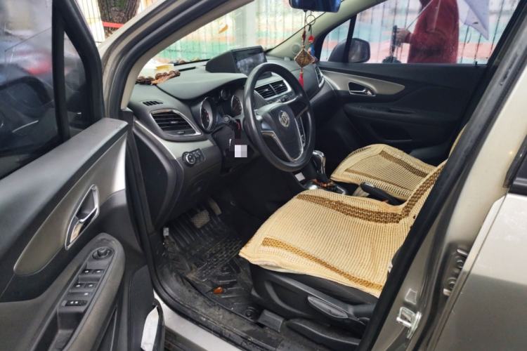 Used Buick Encore 2015 1.4T Automatic Two-Wheel Drive Urban Elite Version
