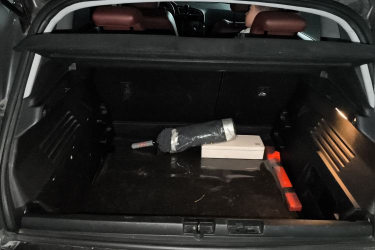 Used Peugeot 3008 2016 2.0L Automatic Trend Edition