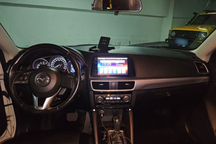 Used Mazda CX-5 2015 2.0L Automatic Two-Wheel Drive Urban Version
