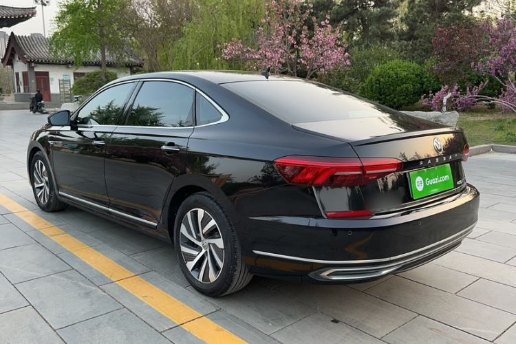 Used Volkswagen Passat New Energy 2019 430 PHEV Hybrid Luxury Edition Exterior 2