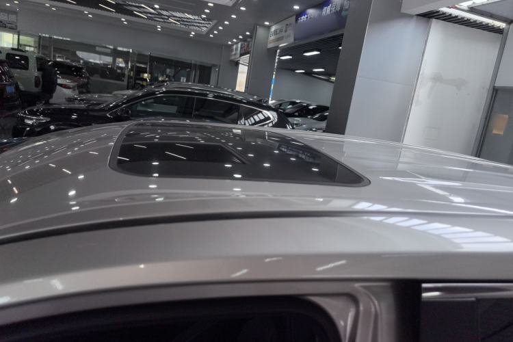 Used Toyota Wildlander 2021 2.0L CVT Two-Wheel Drive Luxury Edition Roof