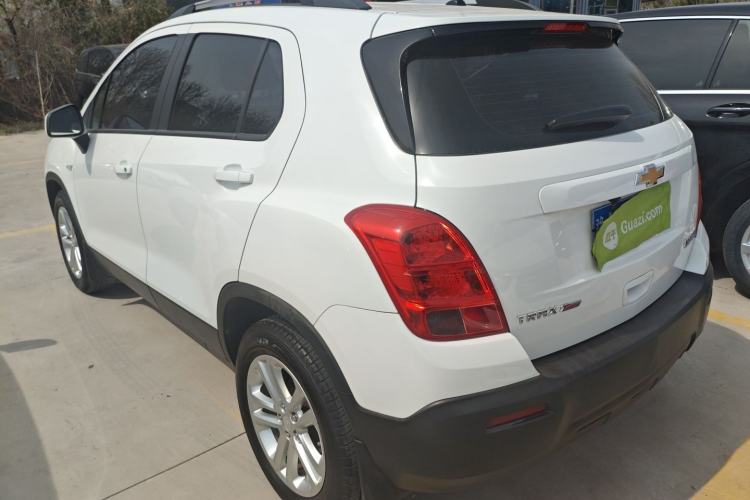 Used Chevrolet Trax 2016 1.4T Automatic Two-Wheel Drive Comfort Version with Sunroof
