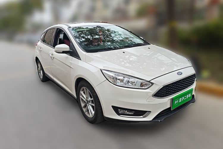 Used Ford Focus 2015 Hatchback 1.6L Automatic Fashion Edition