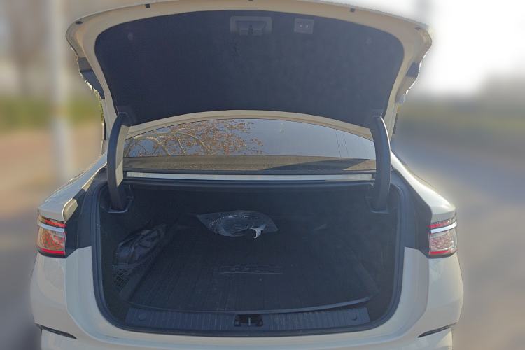 Used BYD Seal 07 DM-i 2025 Intelligent Driving Version DM-i 1.5L 125 km Prestige Edition Trunk