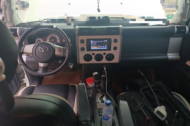 Used Toyota FJ Cruiser 2013 4.0L
