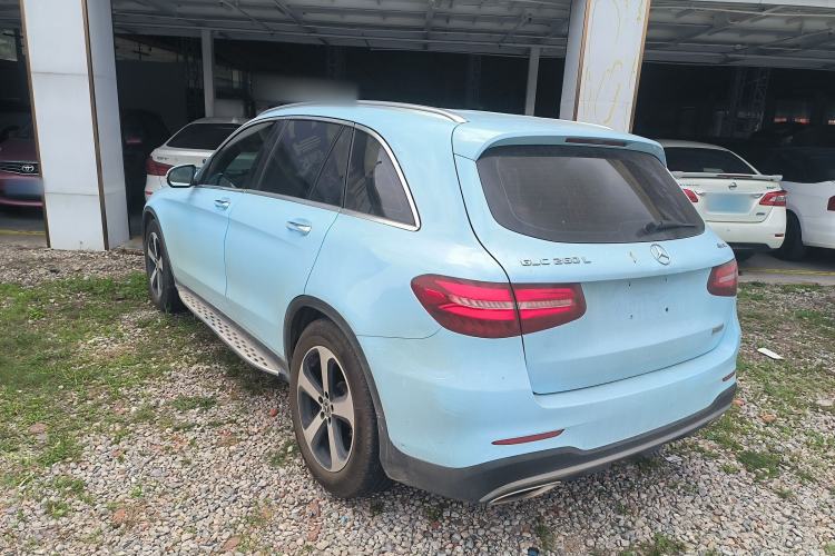 Used Mercedes-Benz GLC 2019 Facelift GLC 260 L 4MATIC Luxury Model Exterior 2