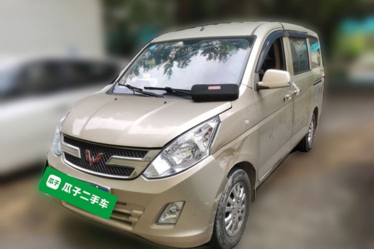 Used Wuling Rongguang V 2016 1.5L Standard Version