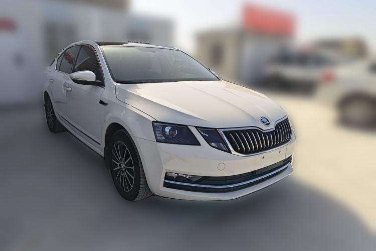 Used Skoda Octavia 2019 1.5L Automatic Smart Drive Luxury Edition China V Standard
