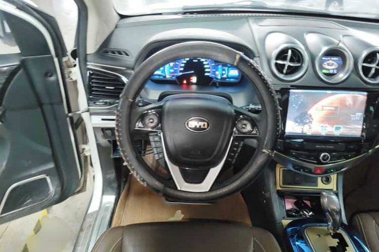 Used BYD S7 2016 2.0T Automatic Prestige Plus