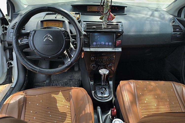 Used Citroen C-Quatre 2013 Sedan 2.0L Automatic Joyful Model Center Console