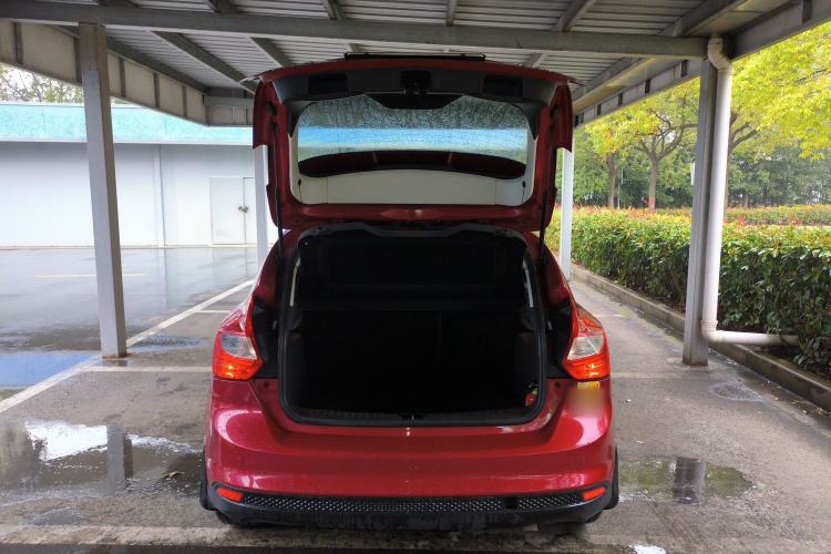 Used Ford Focus 2012 Hatchback 1.6L Automatic Fashion Edition