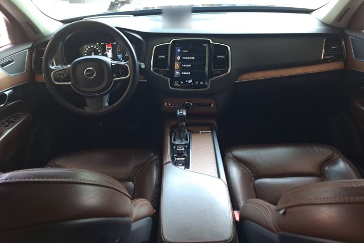 Used Volvo XC90 2018 T6 Zhiya Edition 7-seater Center Console
