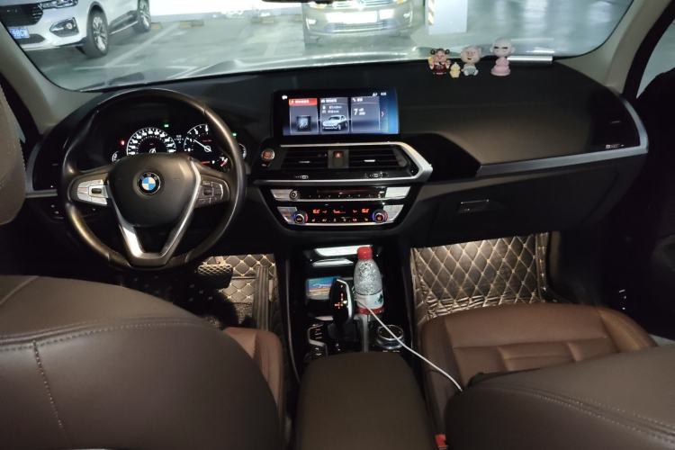 Used BMW X3 2018 xDrive25i Luxury Package China VI Emission Standard Center Console