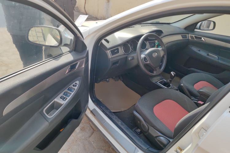 Used Dongfeng Aeolus H30 2012 CROSS 1.6L Manual Luxury Model