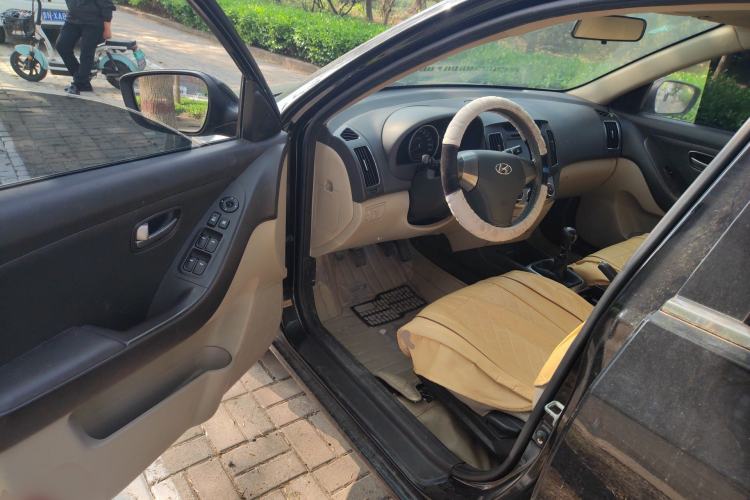 Used Hyundai Celesta 2011 1.6L Manual Comfort Edition Driver Seat