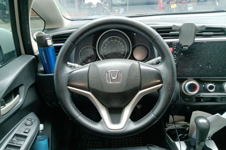Used Honda Fit 2014 1.5L SE CVT Fashion Model Steering Wheel