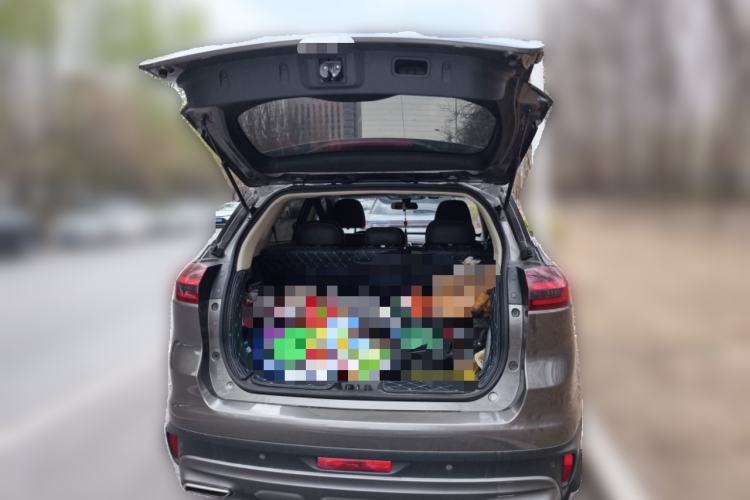 Used Geely Auto Emgrand X7 Sport 2018 1.8TD Automatic Two-Wheel Drive ZhiZun Model with 4G Connectivity
