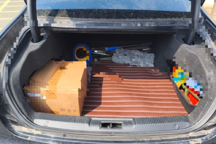 Used Hongqi H7 2017 2.0T Luxury Model Trunk