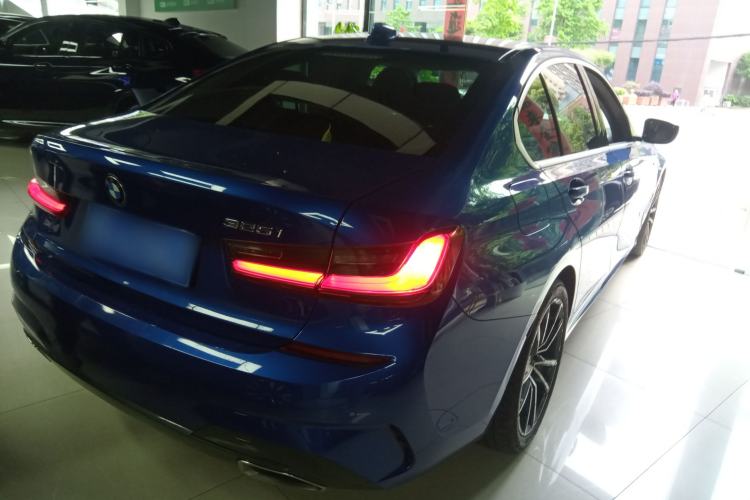 Used BMW 3 Series 2020 325i M Sport Package Rear Right 45 Deg