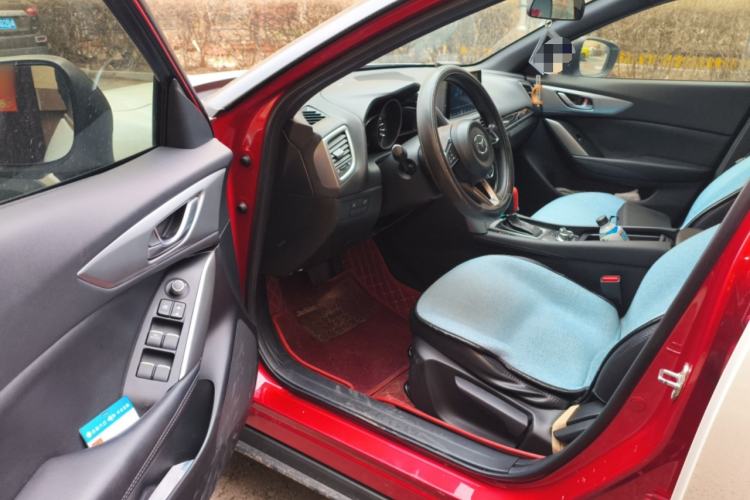 Used Mazda CX-4 2018 2.0L Automatic Two-Wheel Drive Blue Sky Dynamic Version China VI Standard