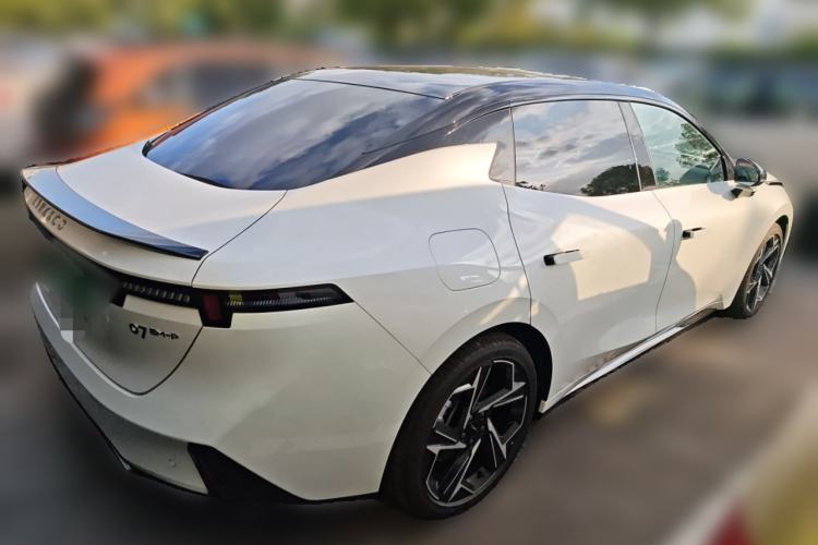 Used Lynk & Co 07 2024 EM-P 126 Long-Range Ultra