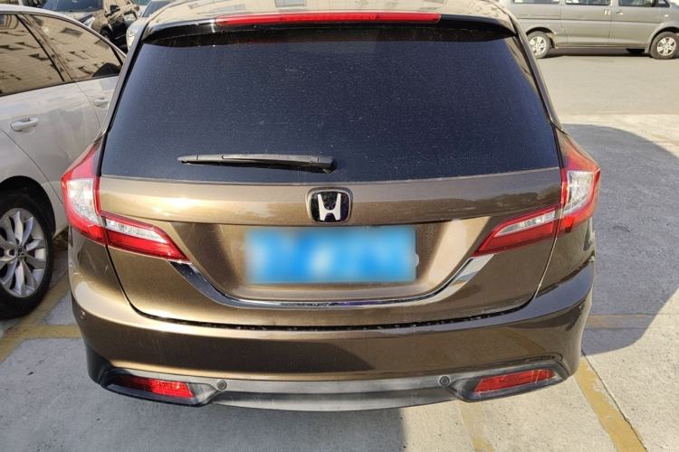 Used Honda Jade 2013 1.8L automatic Comfort version 5 seats
