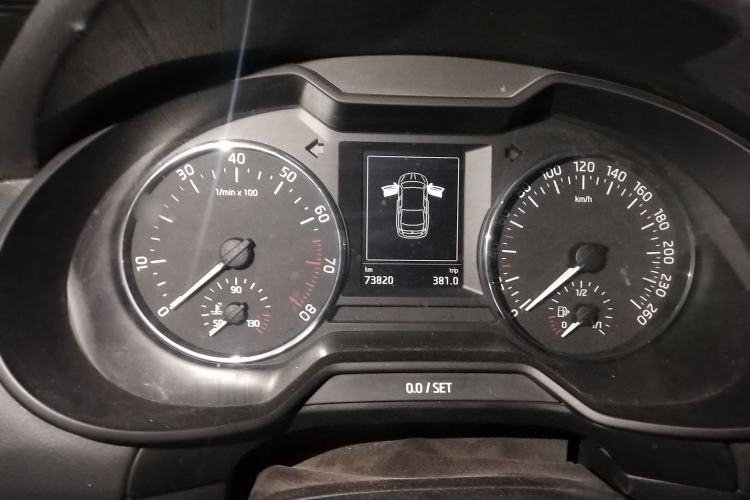 Used Skoda Octavia 2016 1.6L Automatic Smart Drive Edition Instrument Cluster