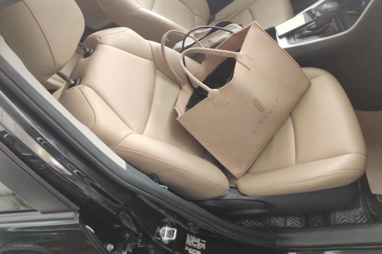 Used Toyota RAV4 2020 2.0L CVT Two-Wheel Drive Fashion Edition
