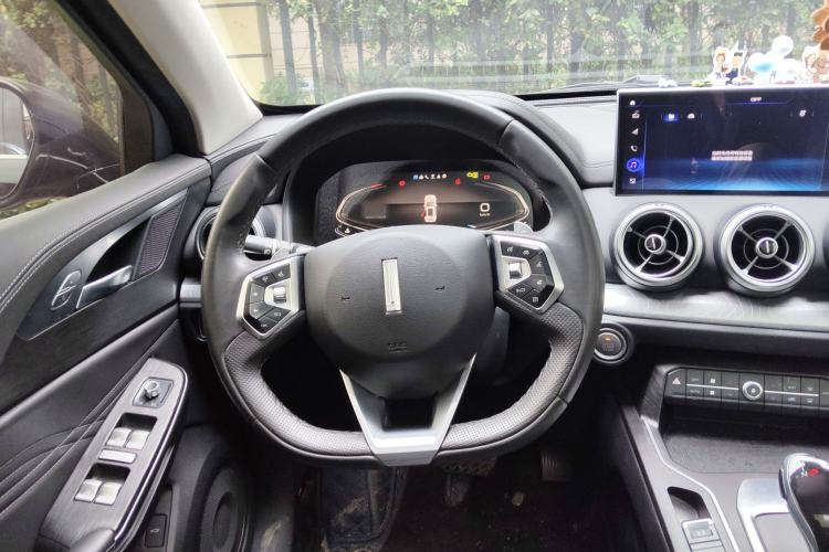 Used Wey VV5 2020 1.5T Two-Wheel Drive Smart Pioneer