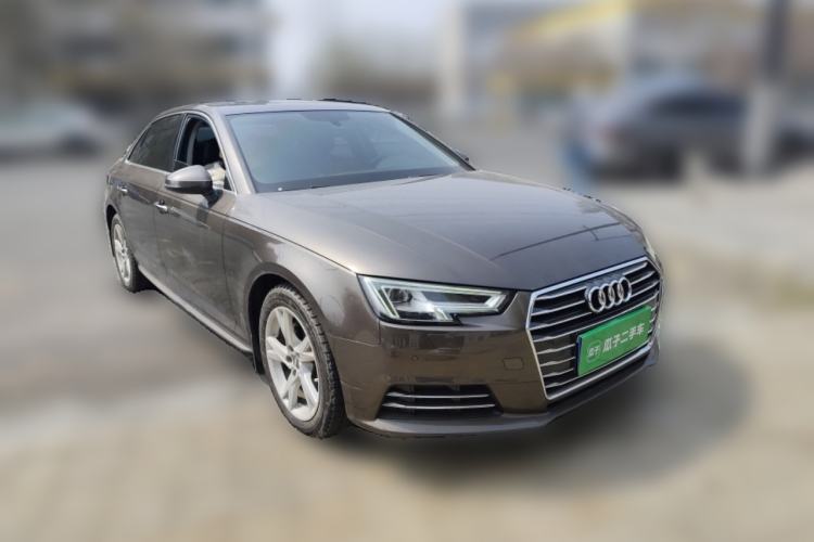 Used Audi A4L 2018 30th Anniversary Edition 40 TFSI Trendy Model Front Right 45 Deg