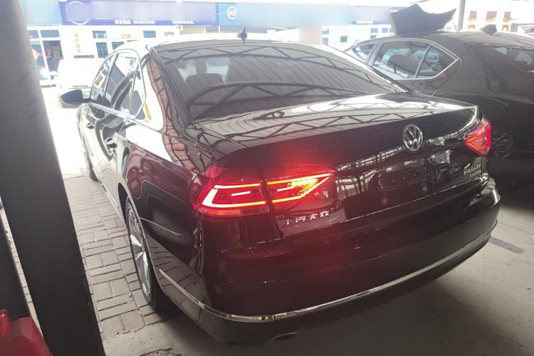 Used Volkswagen Passat 2017 330TSI DSG Luxury Edition
