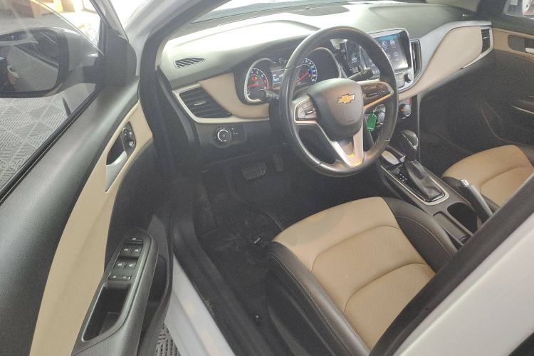 Used Chevrolet Monza 2022 320 Automatic Enjoyment Sunroof Version
