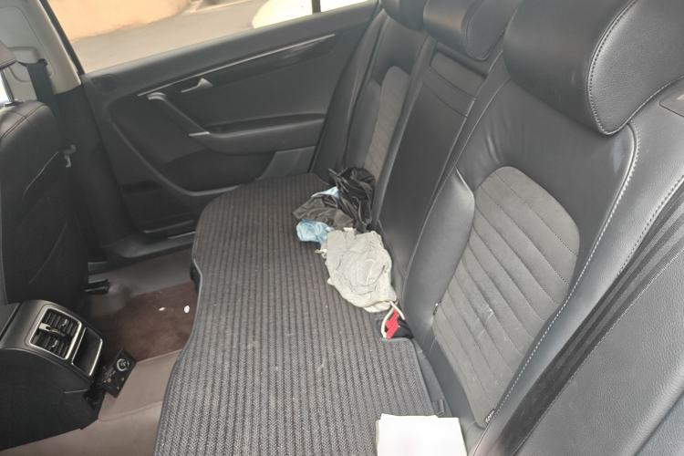 Used Volkswagen Magotan 2015 2.0 TSI Luxury Model
